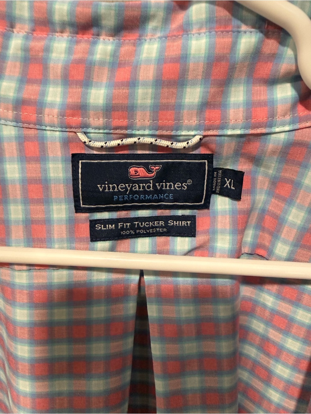 Vineyard Vines Performance Slim Fit Tucker Shirt Men’s XL Pink Blue Plaid